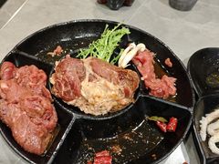 -啊美丽炭火烤肉(滑翔一店)