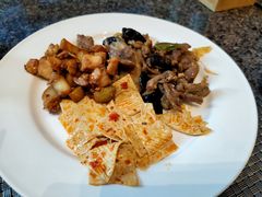 -上海齐鲁万怡大酒店·辣椒屋咖啡厅