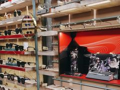 -MUJOSH木九十眼镜(月星环球港B1店)