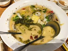 -花溪雨·森林餐厅(石基店)