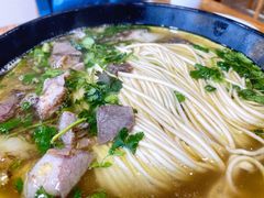 -杨记清芳牛肉拉面(京广路店)