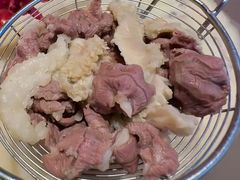 -左庭右院鲜牛肉火锅黑金店(陆家嘴中心店)