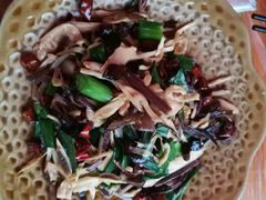 -古城苗家土菜馆(河景餐厅店)