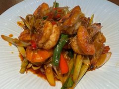 -云海肴·汽锅鸡·云南菜(天山百盛优客店)