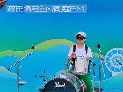 -巴陵广场