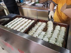 -众口斋锅贴(银泰城店)