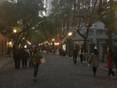 -黎黄陂路街头博物馆