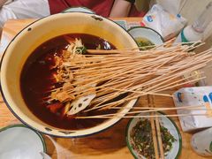 -拈签一笑黄牛肉辣卤串串