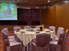 -尊爵天际大饭店 (近台茂)