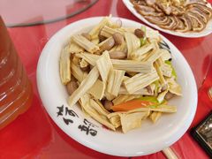 -相聚青山餐厅(阎河路店)