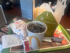 -麦当劳(乳山路店)