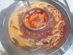 番茄鸳鸯锅-大龙燚火锅