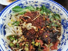 油泼四合一手擀面-西安饺子馆(南坪西路店)