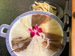 -哥老官重庆美蛙鱼头(宝山龙湖店)