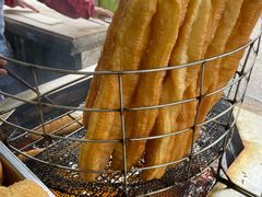 现炸油条-汪记鲜鱼糊汤粉(沈阳路总店)