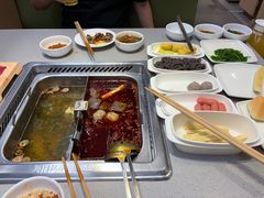 -海底捞火锅(新松江路生日主题店)