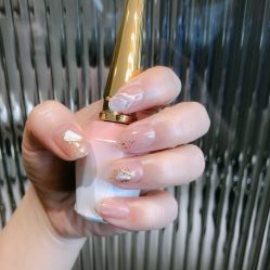 -染指坊日式美甲美睫设计中心
