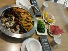 -小鱼小牛·鱼牛干锅·脆鱼火锅(世欧广场店)