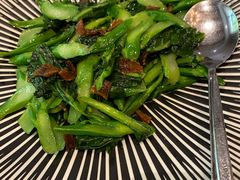 咸鱼炒芥兰-得丘礼享谷·玉兰苑