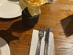 -1886德国汽车餐厅(外滩十六铺码头店)