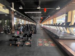 -健龙森俱乐部·游泳·健身·羽毛球综合体育馆