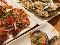 -喝丢一只鞋海鲜烧烤·海肠捞饭(东关街店)
