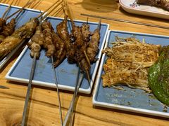 -小俩口烧烤东北菜(双井店)