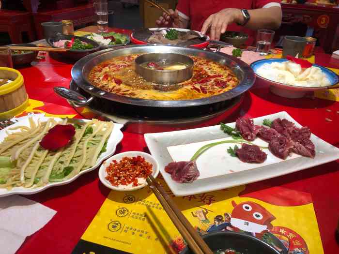 谭鸭血老火锅(合生汇店)-"最近一直在打卡谭鸭血呀,这次又来到了温江.