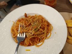 -必胜客(新中纬店)