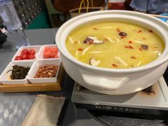 -金龙·打边炉(南京西路店)