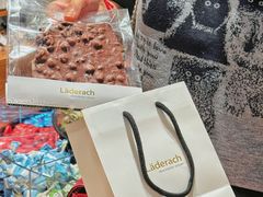 -Laderach 莱德拉(上海环贸iapm店)