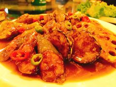 -闯关东东北农家菜(崂山石老人店)