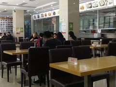 大堂-笔架山食堂