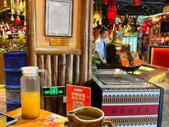 -老滇山寨•云南特色菜•地方菜•民族风情歌舞表演(金碧店)