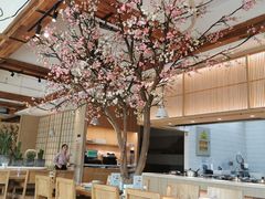 -蜜桃餐厅·伴山(湖滨商业街店)