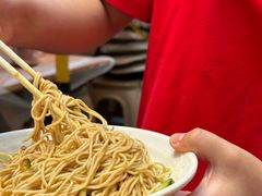 -肥肥虾庄·金牌油焖大虾(汉街SKP店)