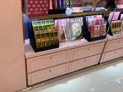 -4inlook美目美佳隐形眼镜店(恒隆广场店)
