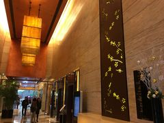 -上海龙之梦万丽酒店