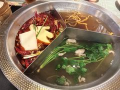 -廖掌柜·重庆鲜货火锅(上海首店)