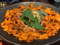 铁板章鱼五花肉-春熙台韩国料理·章鱼肥牛(西丽店)