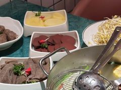 -牛德亨臻牛潮汕火锅(万邦时代店)