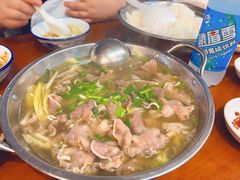 -谢老五跷脚牛肉·非遗传承店