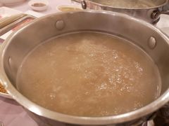 肉骨茶锅底-鼎鼎香·港式火锅(北京SKP店)