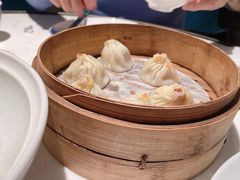 蟹粉小笼包-绿波廊(豫园店)