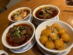 鸭血-炉小二铜锅牛蛙•川湘菜(三里屯店)