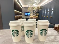-星巴克(汤臣国贸大厦店)