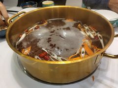 -阿鹏故事野生菌火锅(古城店)