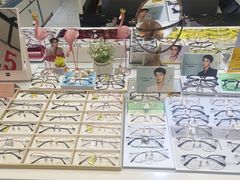 -沫芮眼镜·蔡司·依视路·尼康明月(环创店)