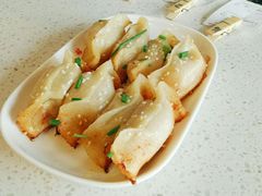 -小姜锅贴(凤凰街店)