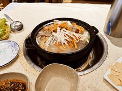 -九寨特色牦牛肉汤锅 羊肉汤锅